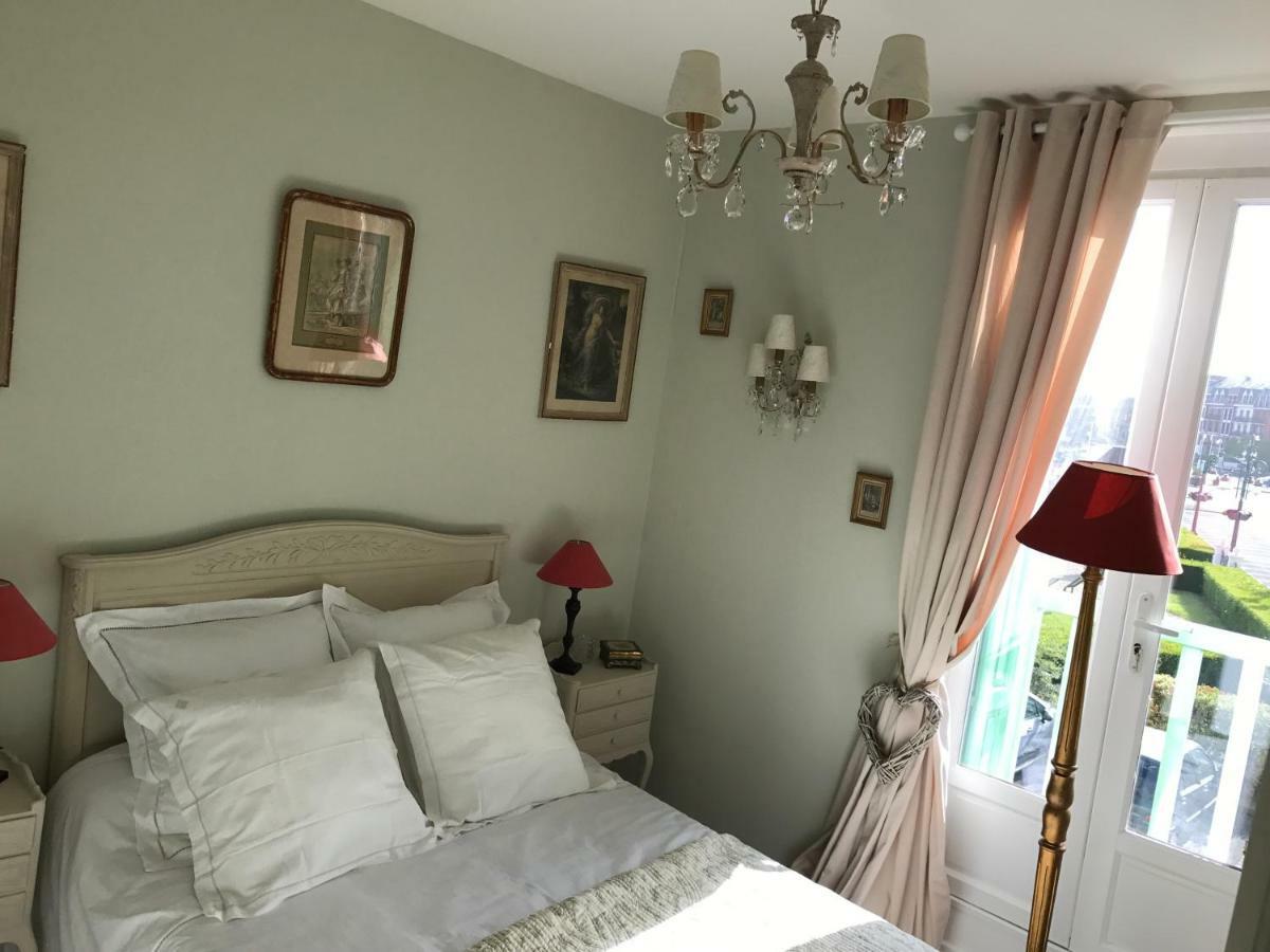 La Rieuse Prout-Prout Apartment Мер-ле-Бен Екстериор снимка